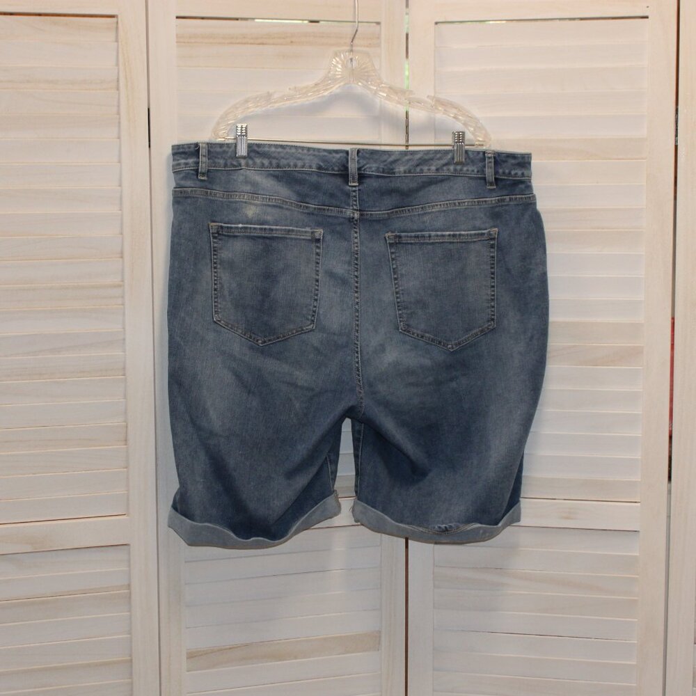 Venzia Lane Bryant Denim Shorts with Colorful Embroidery on sides, Size 22 - Picture 6 of 7